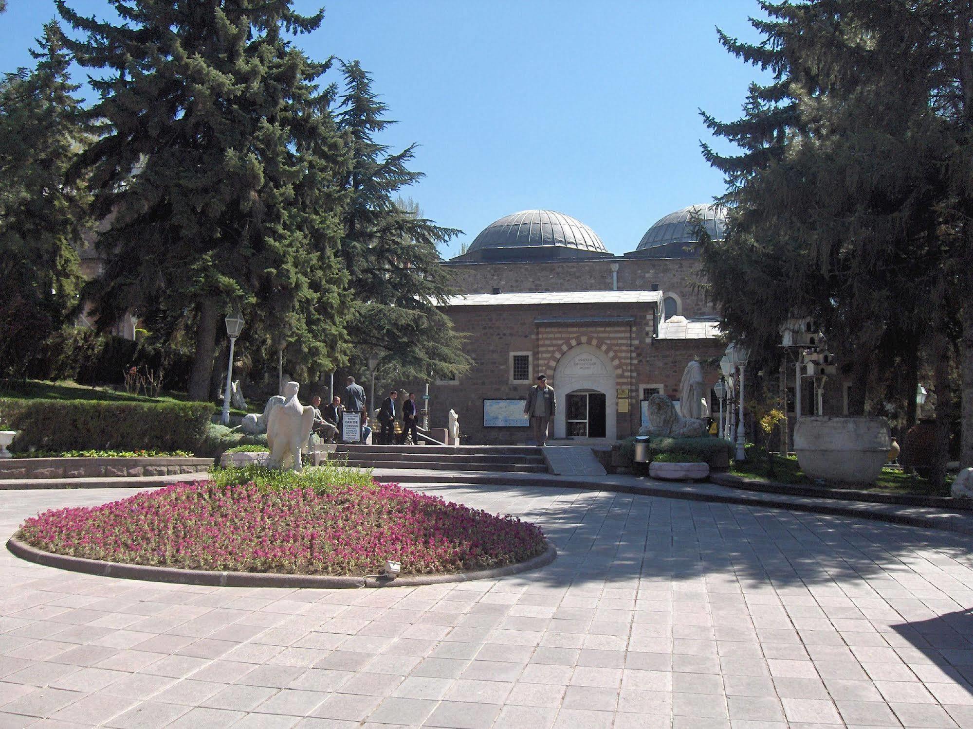 Hotel Mithat Анкара Екстериор снимка
