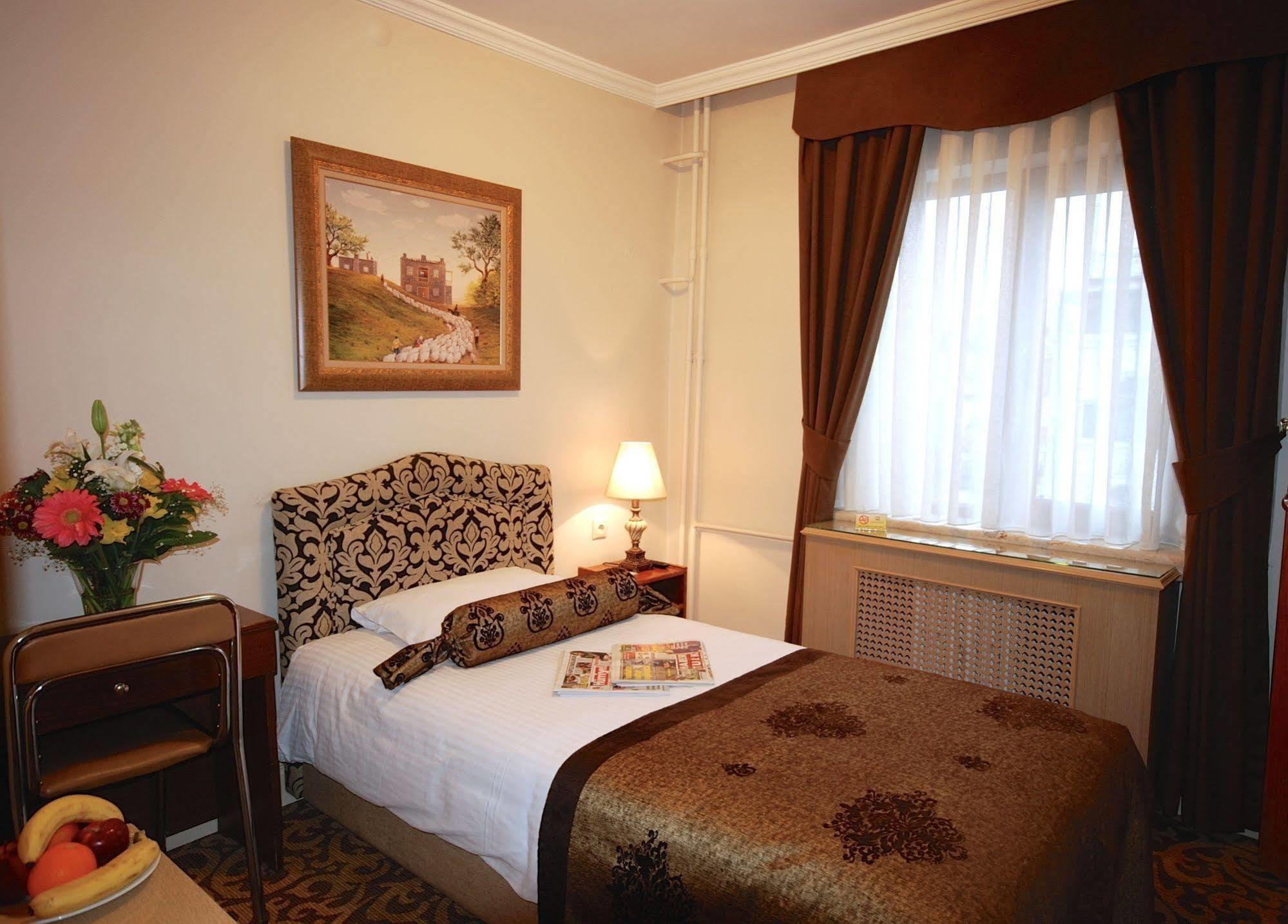 Hotel Mithat Анкара Екстериор снимка
