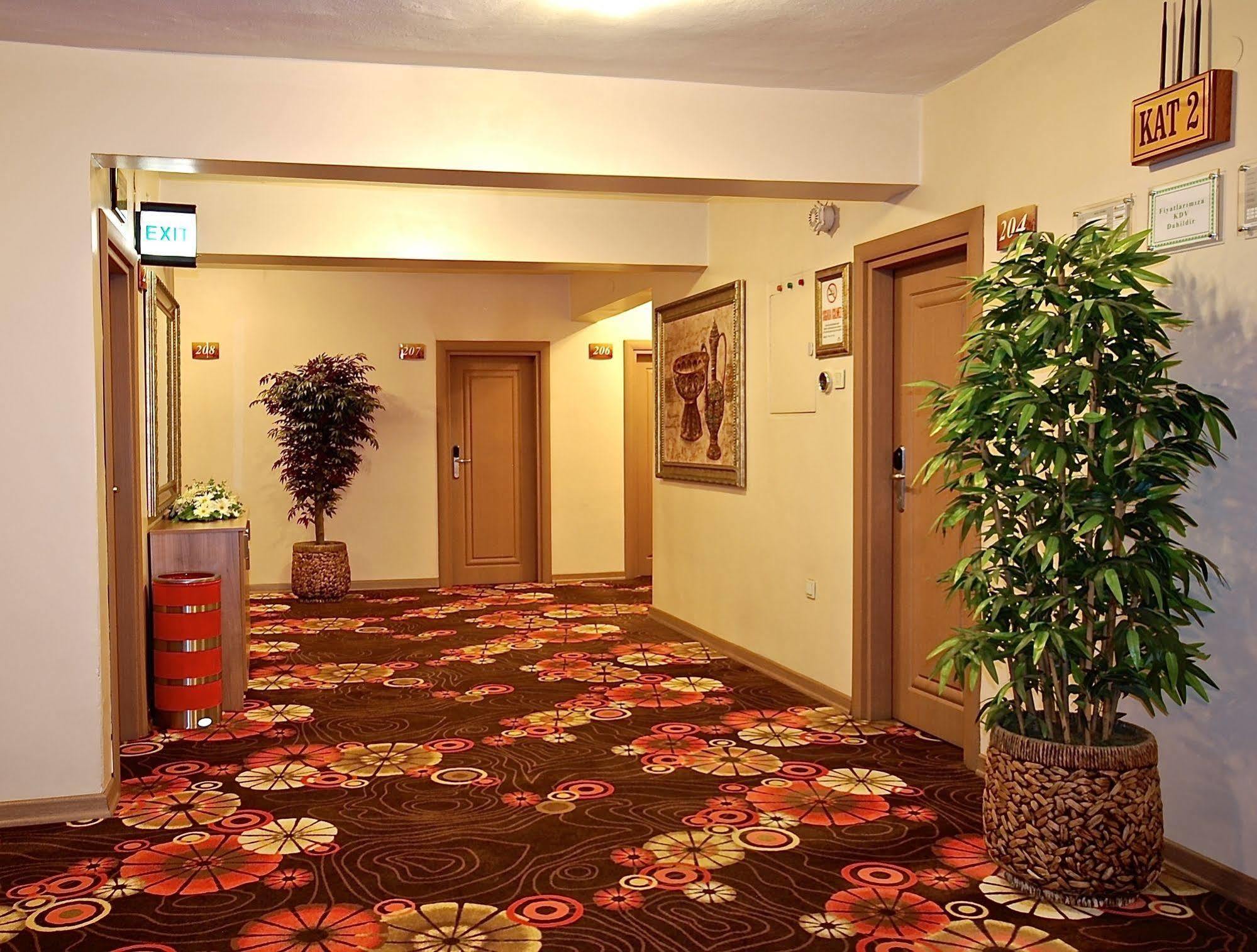 Hotel Mithat Анкара Екстериор снимка